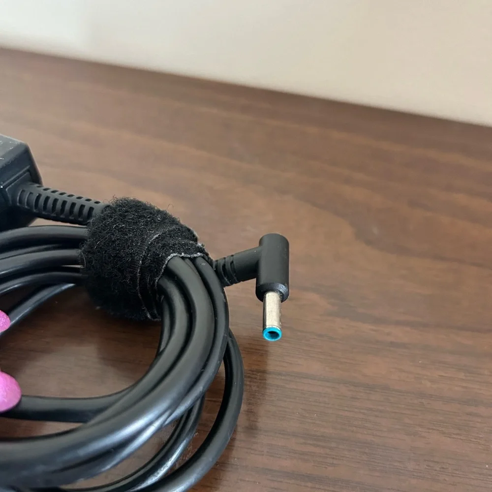 HP Pavilion/ Universal Computer Charger 741727-001